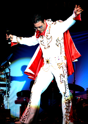 Elvis impersonator by Maestro Productions
